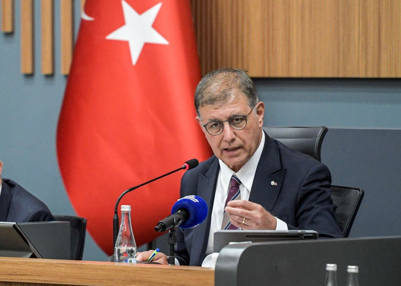 İZMİR BÜYÜKŞEHİR BELEDİYE BAŞKANI CEMİL TUGAY AÇIKLAMA YAPTI