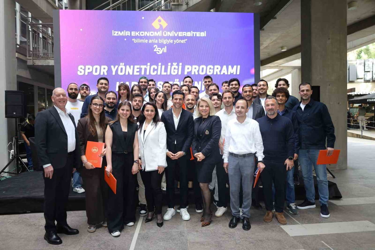 İZMİR EKONOMİ ÜNİVERSİTESİ (İEÜ) TARAFINDAN, TÜRK SPORUNUN GELİŞİMİNE VE PROFESYONEL YÖNETİCİLERİN...