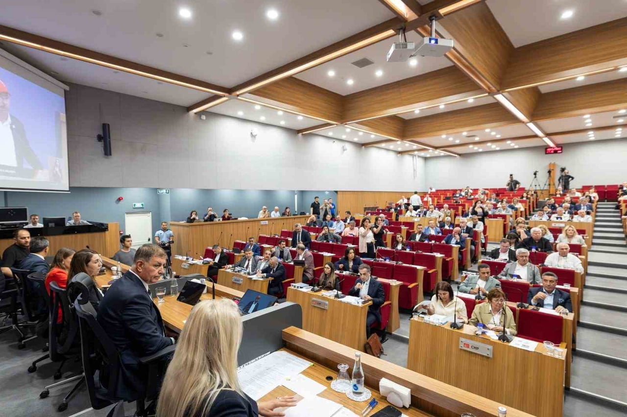 İZSU GENEL MÜDÜRLÜĞÜ'NÜN 2026 MAYIS AYI GENEL KURULU'NDA KURUMUN 2025 FAALİYET RAPORU, KESİN...