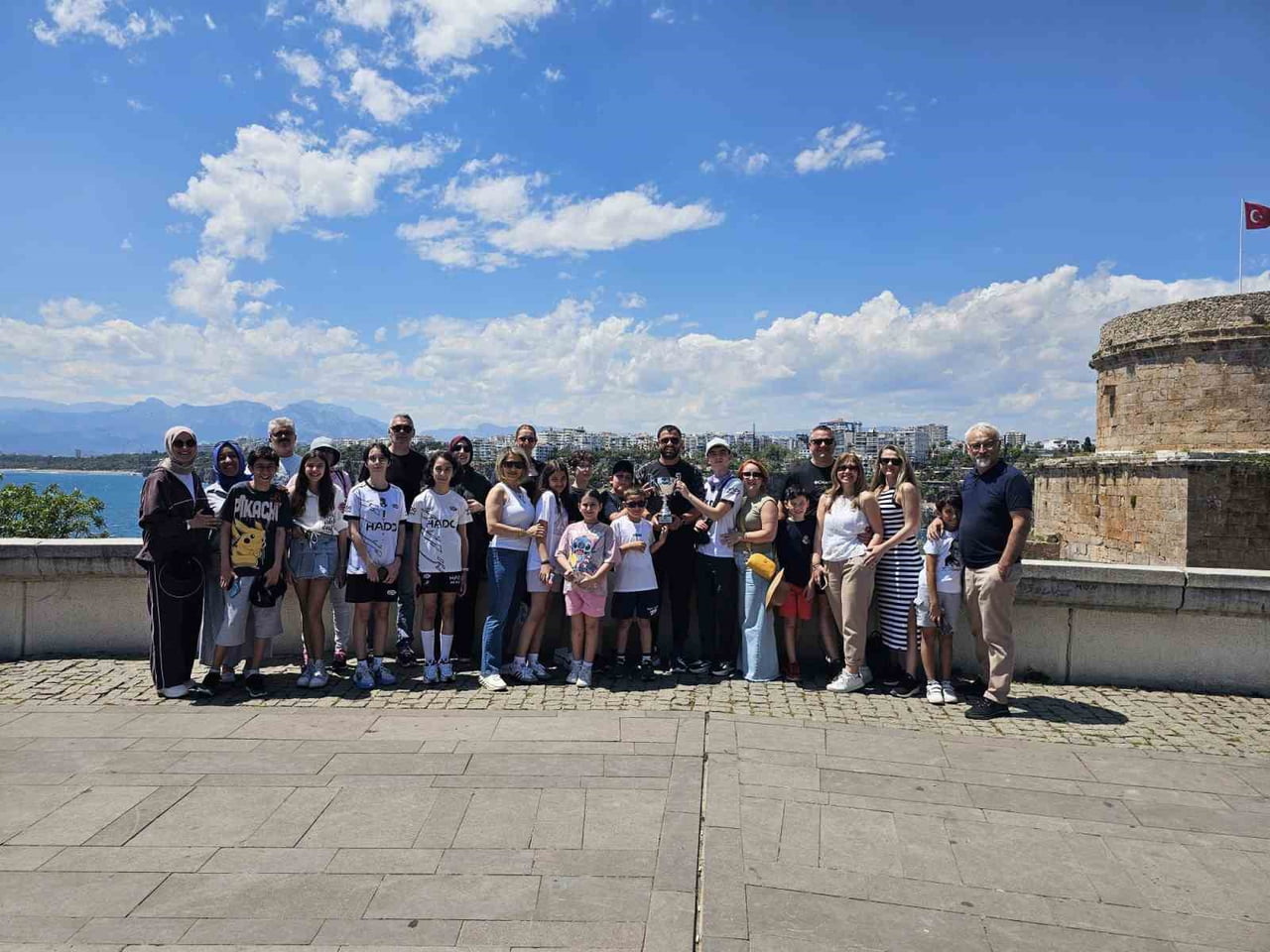 JUNİOR CUP TURNUVASI’NDA ŞAMPİYON KOCAELİ EKİBİ HADO AKADEMİ OLDU. HADO AKADEMİ SORUMLUSU UĞUR...