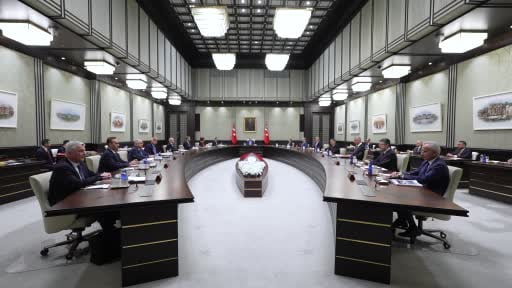 Kabine Toplantısı, Cumhurbaşkanı Recep Tayyip Erdoğan başkanlığında başladı