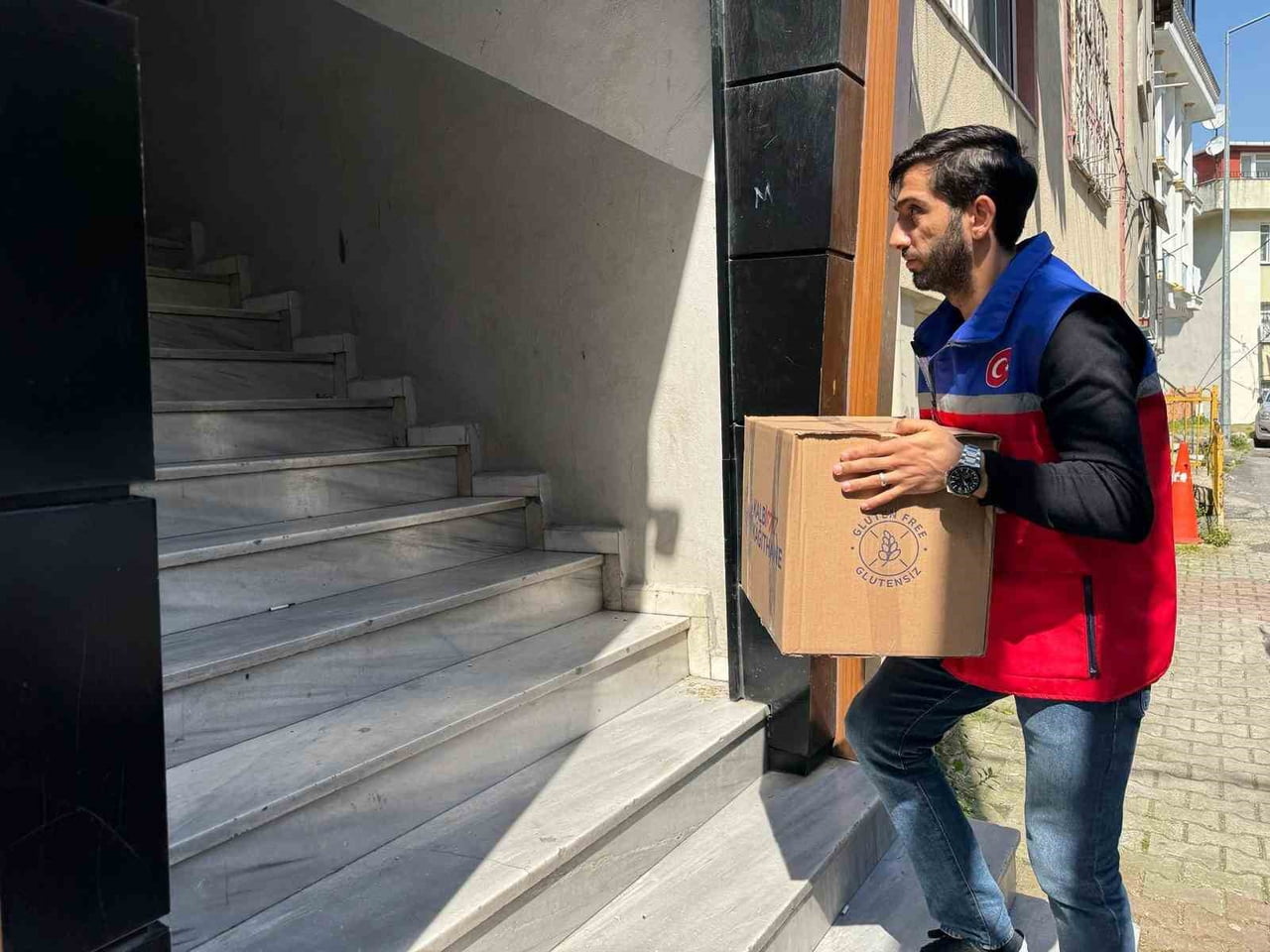 KAĞITHANE BELEDİYESİ, ÇÖLYAK HASTALARININ GÜNLÜK YAŞAMINI KOLAYLAŞTIRMAK AMACIYLA GLÜTENSİZ GIDA...