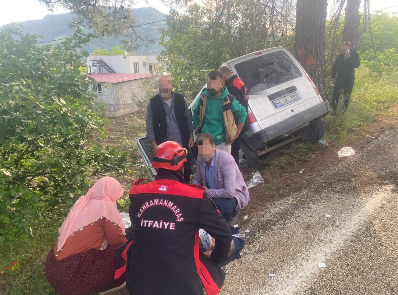 KAHRAMANMARAŞ'TA MEYDANA GELEN TRAFİK KAZASINDA 1'İ AĞIR TOPLAM 4 KİŞİ YARALANDI