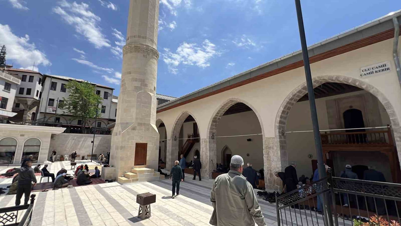 KAHRAMANMARAŞ’TA 6 ŞUBAT DEPREMLERİNDE AĞIR HASAR ALAN VE RESTORASYON SÜRECİNİN ARDINDAN YENİDEN...
