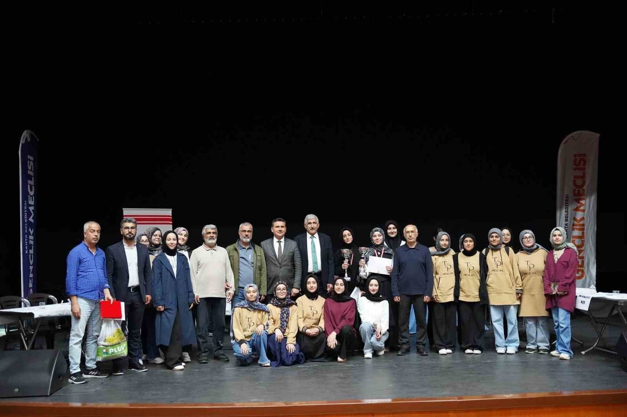 KAHTA BELEDİYESİ'NDEN "KAYBEDENİ OLMAYAN" TURNUVA
