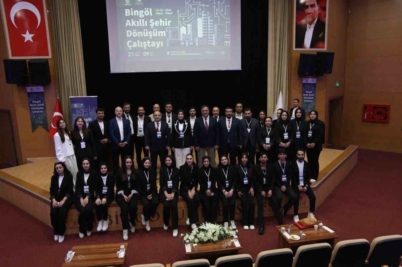 KAHTA BELEDİYESİ, AKILLI ŞEHİRCİLİK VİZYONUNU BİNGÖL’DE ANLATTI