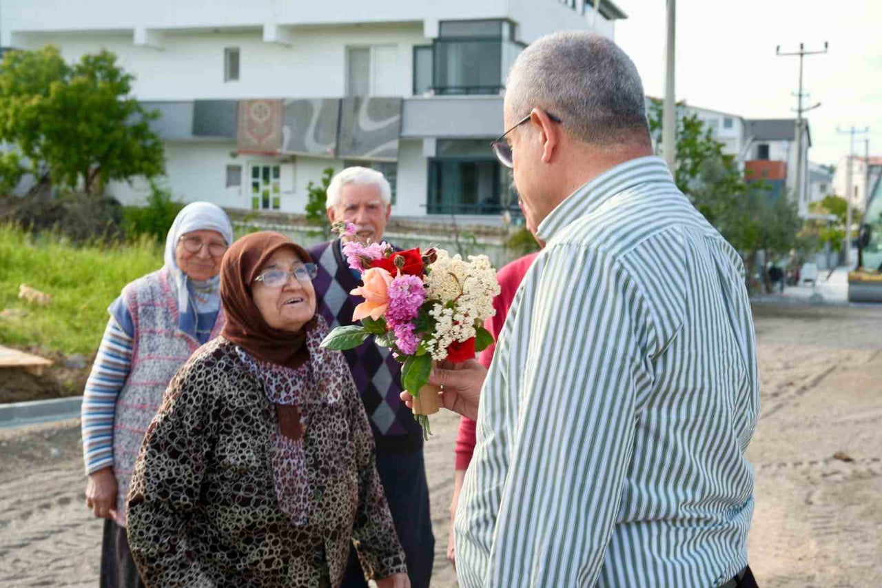 KARABİGA BELEDİYE BAŞKANI AHMET ELBİ, BELDEDE DEVAM EDEN OTOBÜS GÜZERGÂHI VE ANA HAT YENİLEME...