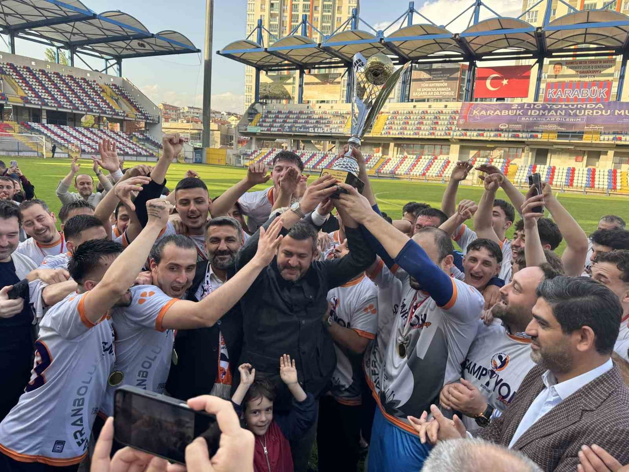 KARABÜK 1.AMATÖR LİG PLAY OFF FİNALİ'NDE ESKİPAZAR BELEDİYESPOR İLE KARŞILAŞAN SAFRANBOLUSPOR...