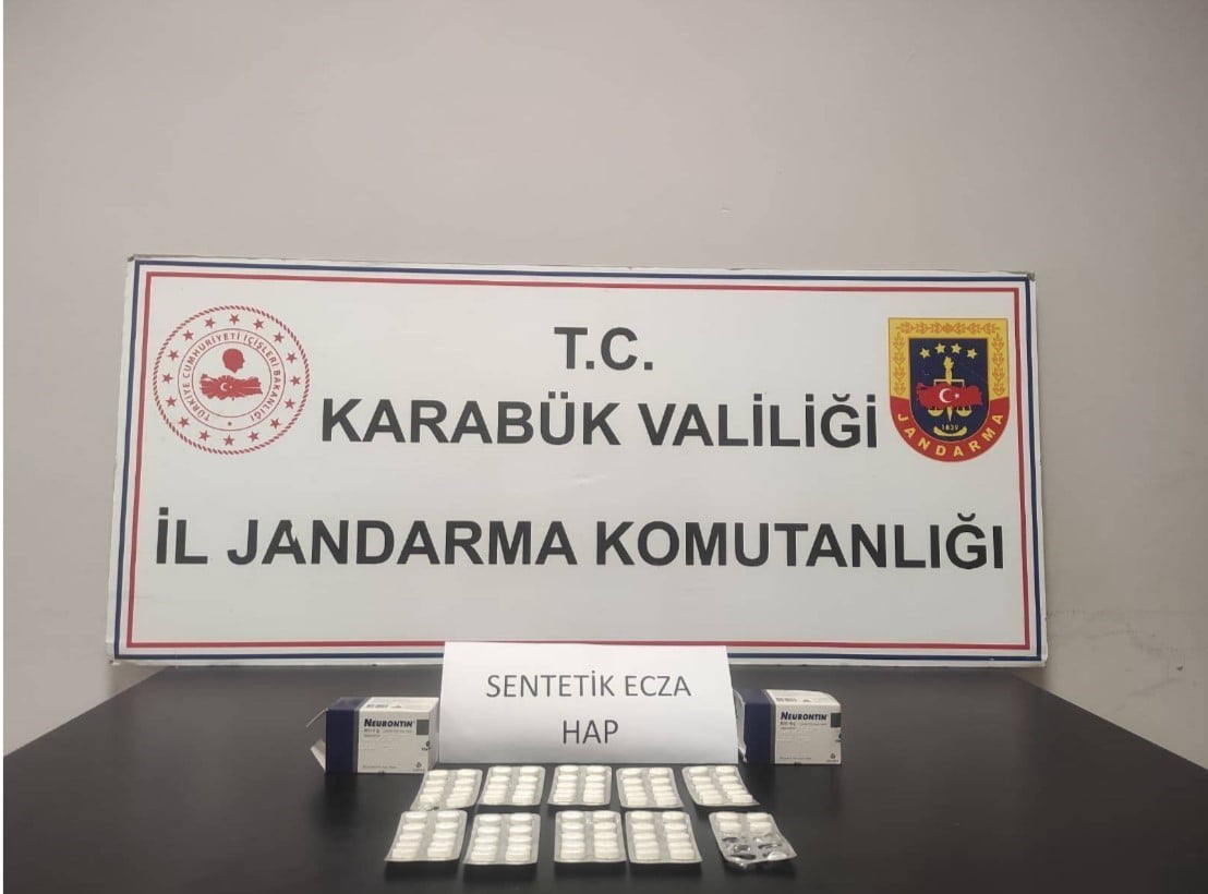 KARABÜK’TE DÜZENLENEN UYUŞTURUCU OPERASYONLARINDA 7 ŞÜPHELİ GÖZALTINA ALINDI.