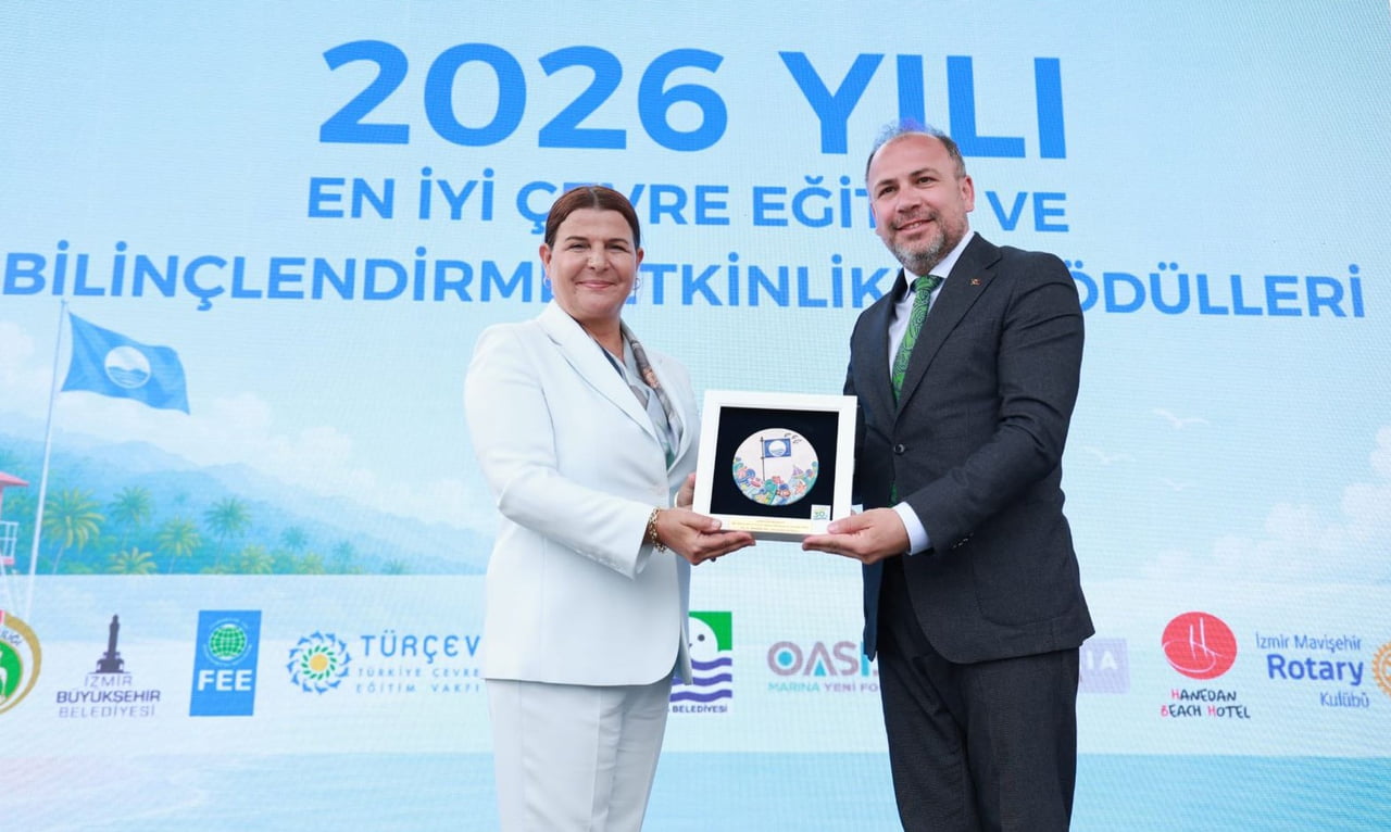 KARABURUN PLAJI, 2026 YILI ULUSLARARASI MAVİ BAYRAK ÇEVRE ÖDÜLÜ ALMAYA HAK KAZANIRKEN, ARNAVUTKÖY...