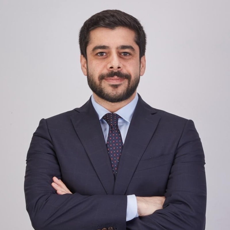 KARACA YÖNETİM KURULU ÜYESİ EMRE KARACA