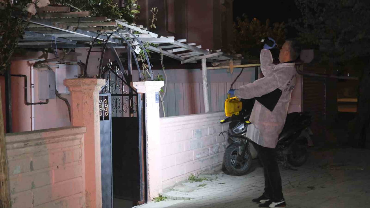 KARAMAN'DA KENDİSİNDEN HABER ALINAMAYAN, ADEM SİNAN (31), TEK BAŞINA YAŞADIĞI EVİNDE ÖLÜ...