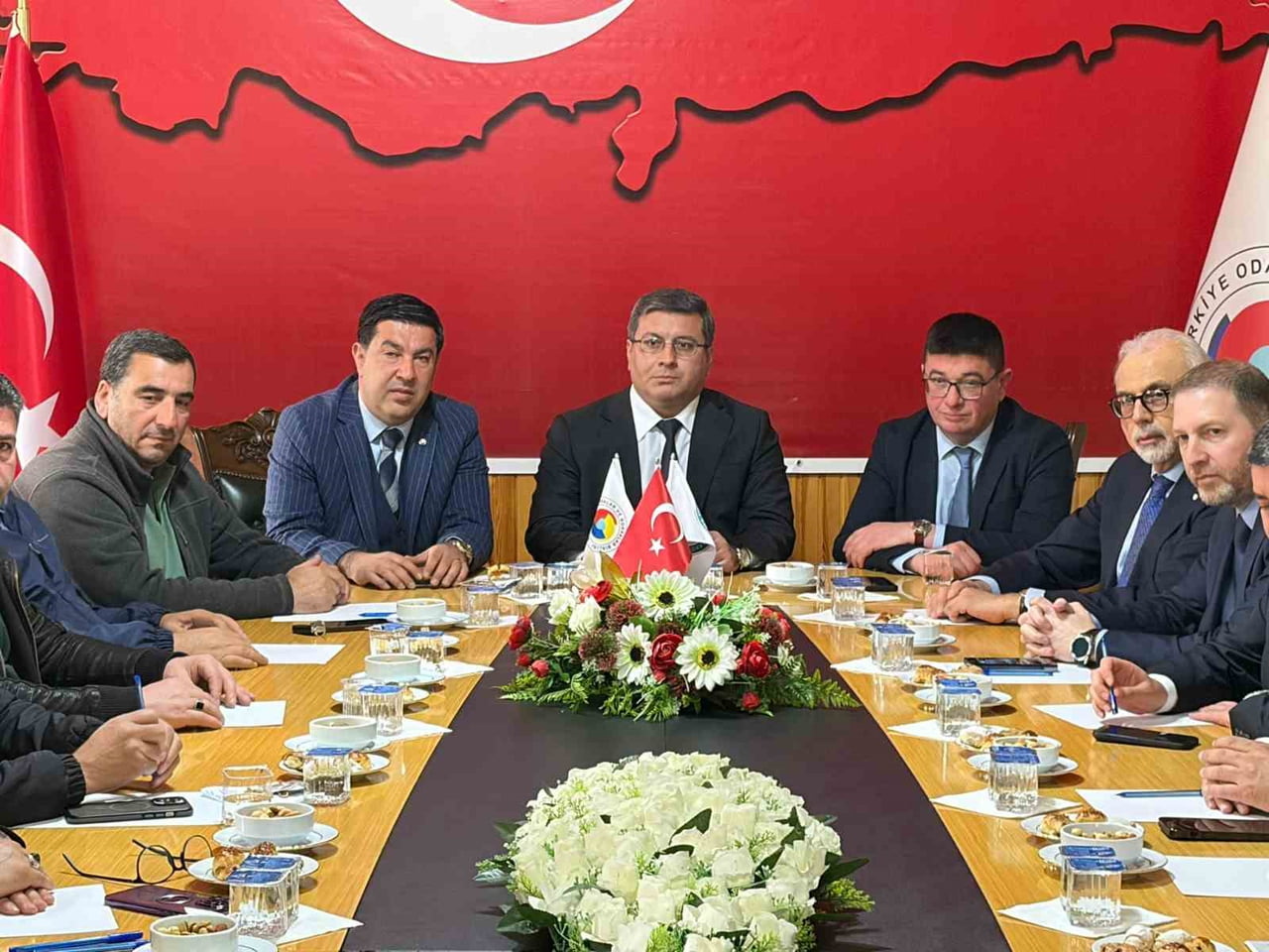 KARS TSO’DA KRİTİK ZİRVE: GÜNDEMDE YATIRIM, TİCARET VE KARS–BAKÜ UÇUŞLARI...