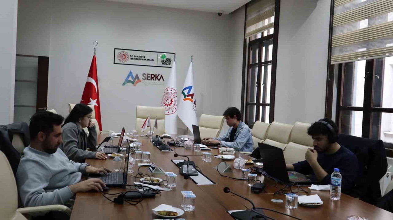 KARSLI GENÇLER SİBER VATAN 2026 YARI FİNALİNDE YETENEKLERİNİ SERGİLEDİ(KARS-İHA)