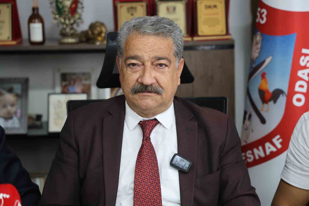 KASAPLAR ESNAF ODASI BAŞKANI SARUHAN YAĞMUR, "KÜÇÜKBAŞTA KOYUNUN KİLOGRAMI 390 TL, KEÇİ VE TEKENİN...