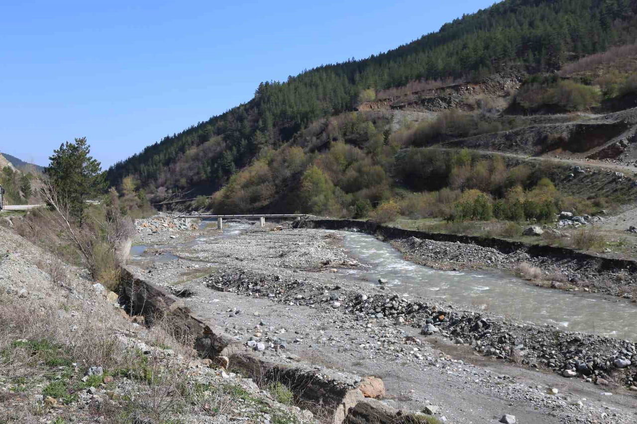 KASTAMONU İL MERKEZİNE İÇME SUYU SAĞLAYAN KARAÇOMAK BARAJI, KIRIK BARAJI HAVZASINDAKİ AKARSULARDA...