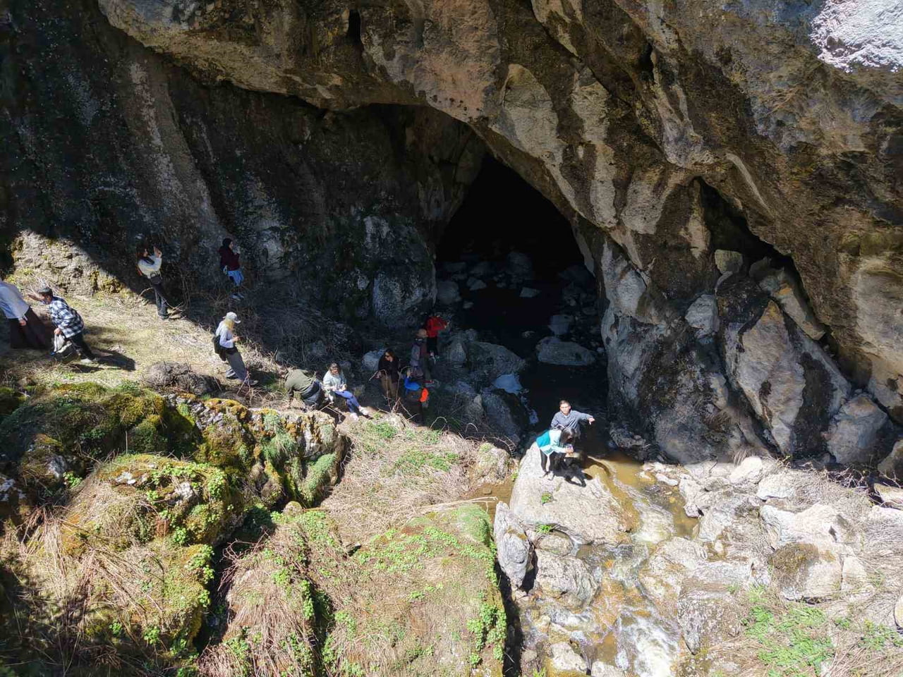 KASTAMONU’NUN ARAÇ İLÇESİNDE 19 MAYIS ATATÜRK’Ü ANMA, GENÇLİK VE SPOR BAYRAMI ETKİNLİKLERİ...