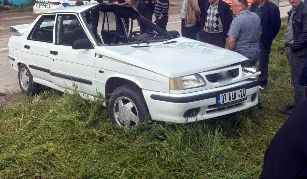 KASTAMONU’NUN TAŞKÖPRÜ İLÇESİNDE RAHATSIZLANAN TORUNUNU GÖRMEK İÇİN HASTANEYE GİDEN OTOMOBİL...