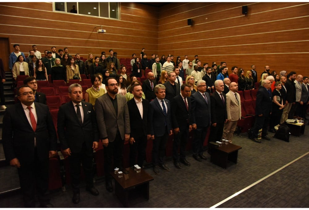 KASTAMONU ÜNİVERSİTESİ EV SAHİPLİĞİNDE VE LOJİSTİK DERNEĞİ (LODER) İŞ BİRLİĞİYLE DÜZENLENEN 15....