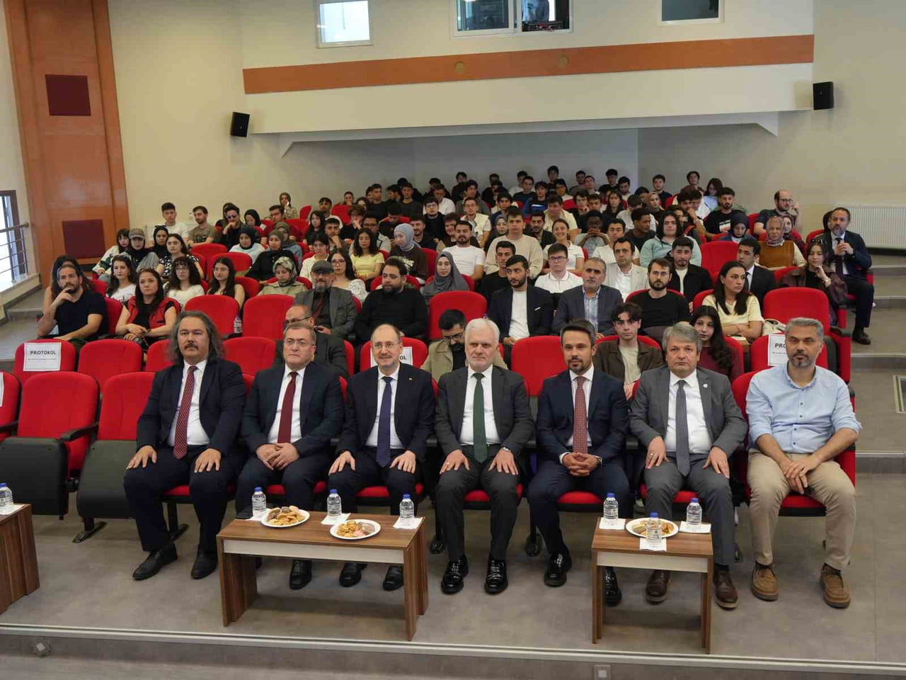 KASTAMONU ÜNİVERSİTESİ’NİN KURULUŞUNUN 20. YILI ETKİNLİKLERİ KAPSAMINDA YAPAY ZEKA ÇALIŞMALARI...