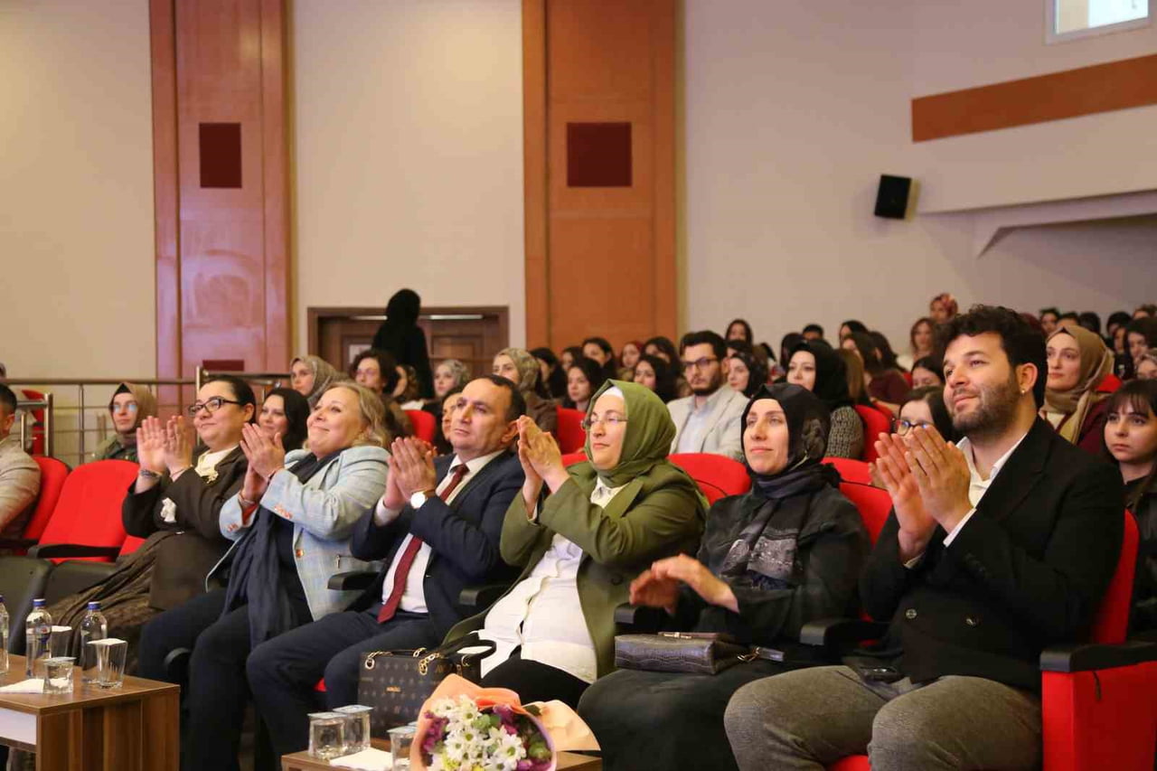 KASTAMONU ÜNİVERSİTESİ SAĞLIK BİLİMLERİ FAKÜLTESİ BESLENME VE DİYETETİK BÖLÜMÜ TARAFINDAN...