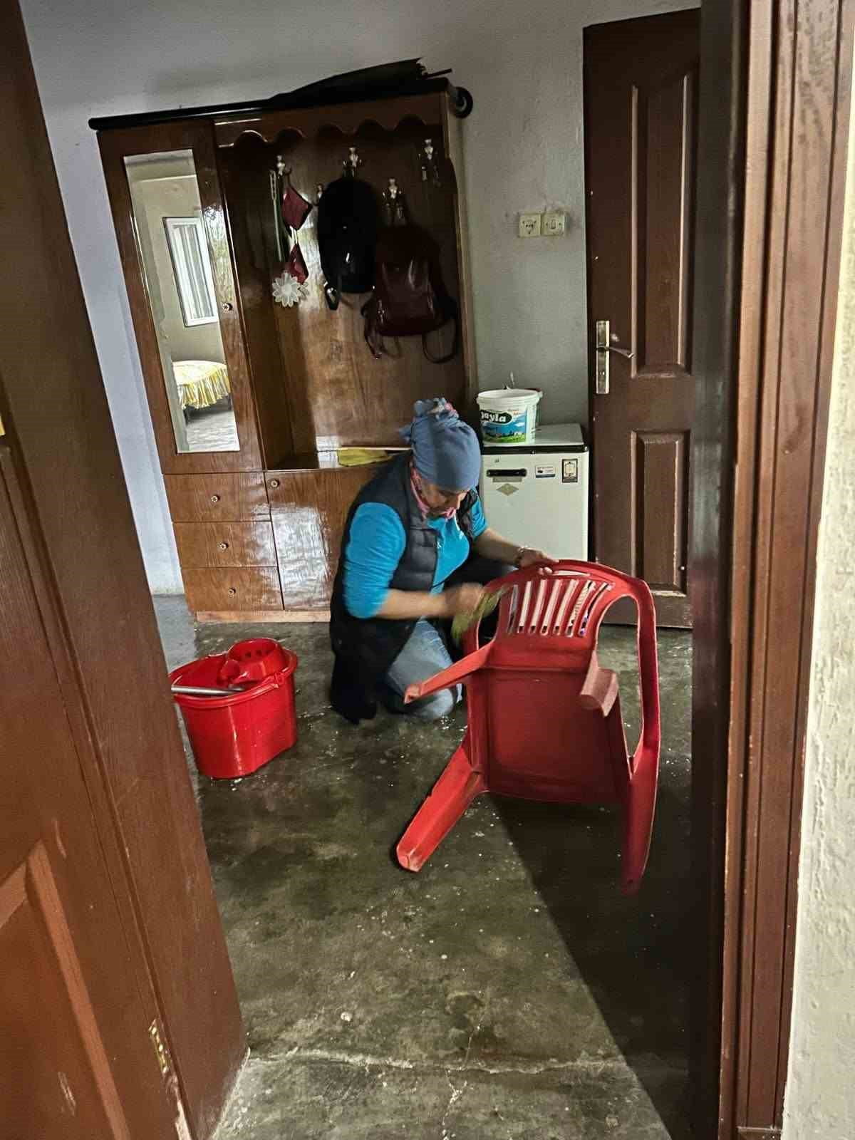 KAYMAKAMLIK TARAFINDAN YÜRÜTÜLEN PROJE KAPSAMINDA, YAŞLI VE ENGELLİ VATANDAŞLARIN EVLERİNDE...