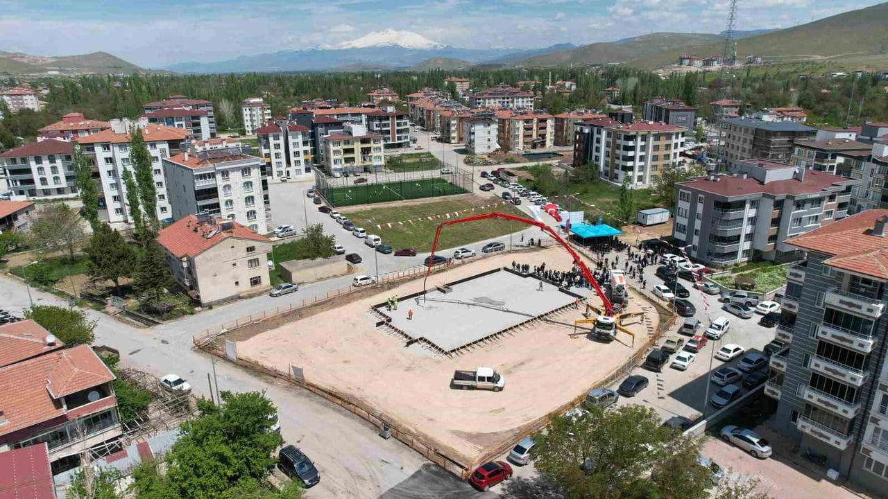 KAYSERİ'NİN YAHYALI İLÇESİNE BAĞLI ÇİĞİLLİ MAHALLESİ’NDE YAPIMI GERÇEKLEŞTİRİLECEK OLAN 4-6 YAŞ...