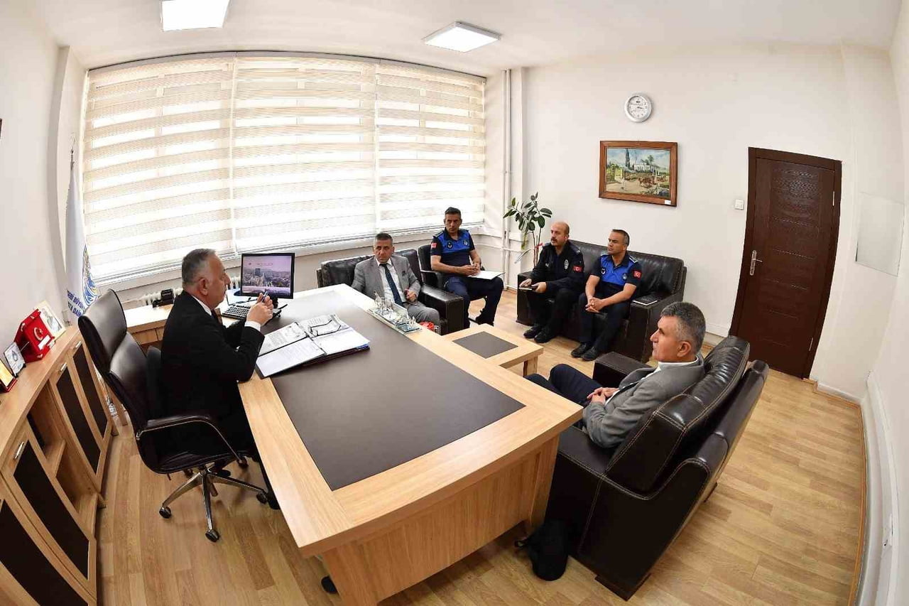 KAYSERİ BÜYÜKŞEHİR BELEDİYESİ ZABITA DAİRE BAŞKANLIĞI TARAFINDAN, YAKLAŞAN KURBAN BAYRAMI...