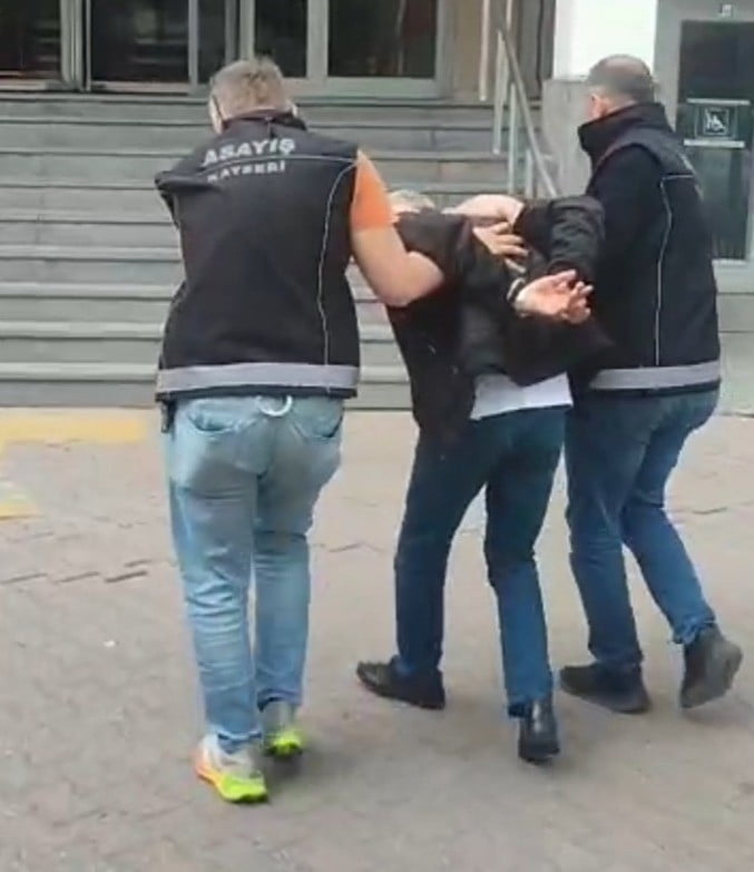 KAYSERİ İL EMNİYET MÜDÜRLÜĞÜ EKİPLERİNCE YAPILAN ÇALIŞMALARDA HAKKINDA 'SİLAHLA YAĞMA' SUÇUNDAN 27...