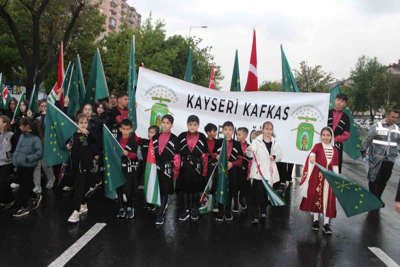 KAYSERİ KAFKAS DERNEĞİ TARAFINDAN ÇERKES SOYKIRIMI VE SÜRGÜNÜNÜN 162. YILDÖNÜMÜNDE ANMA PROGRAMI...