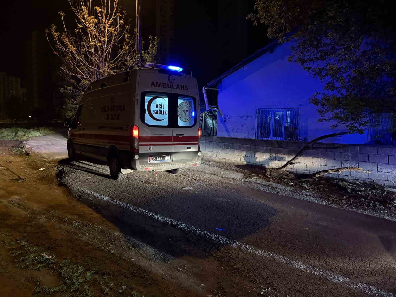 KAYSERİ’NİN KOCASİNAN İLÇESİNDE SOBADAN SIZAN KARBONMONOKSİT GAZINDAN ZEHİRLENEN ANNE VE OĞLU...