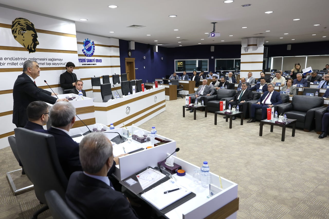 KAYSERİ SANAYİ ODASI (KAYSO) MAYIS AYI OLAĞAN MECLİS TOPLANTISINDA KONUŞAN KAYSO BAŞKANI...