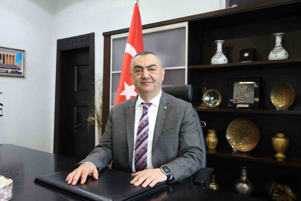 KAYSERİ SANAYİ ODASI (KAYSO) YÖNETİM KURULU BAŞKANI MEHMET BÜYÜKSİMİTCİ; UZUN YILLARDIR TAKİPÇİSİ...