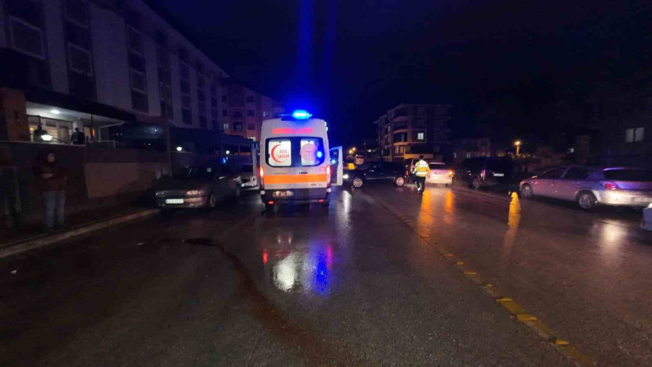 KAZA, AKŞAM SAATLERİNDE ZEMBİLLİ ALİ EFENDİ MAHALLESİ AHMET YESEVİ CADDESİ ÜZERİNDE MEYDANA...