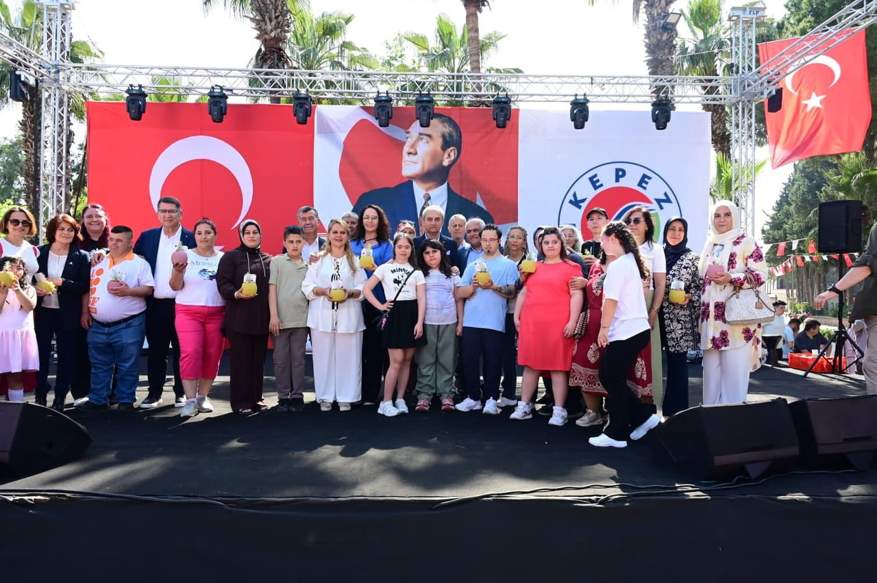 KEPEZ BELEDİYE BAŞKANI MESUT KOCAGÖZ, ENGELLİLER HAFTASI KAPSAMINDA DÜZENLENEN "KEPEZ ENFES 2026...