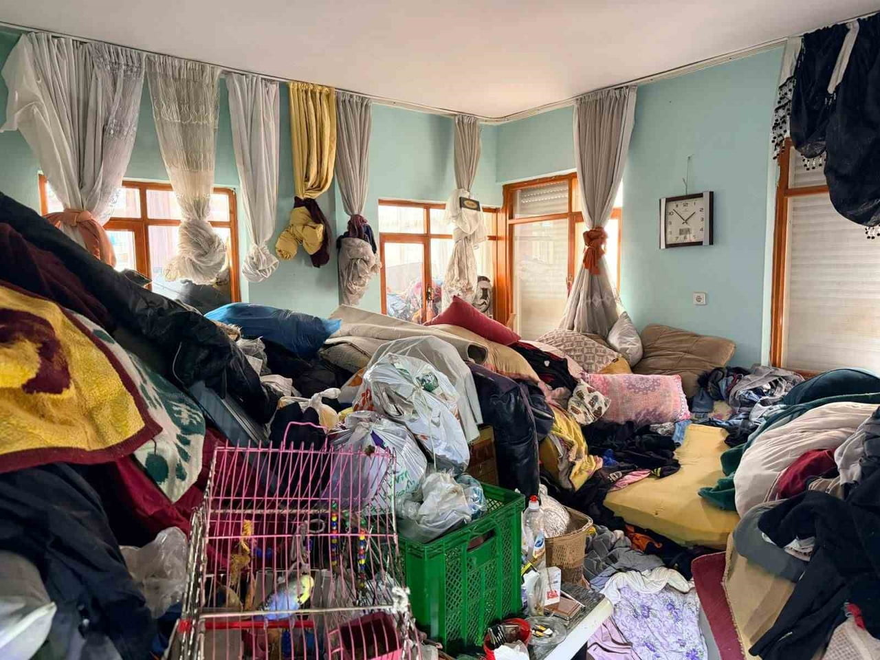 KEPEZ BELEDİYESİ, DÜDENBAŞI MAHALLESİ 2324 SOKAK’TA APARTMAN SAKİNLERİNDEN GELEN ŞİKAYETLER...