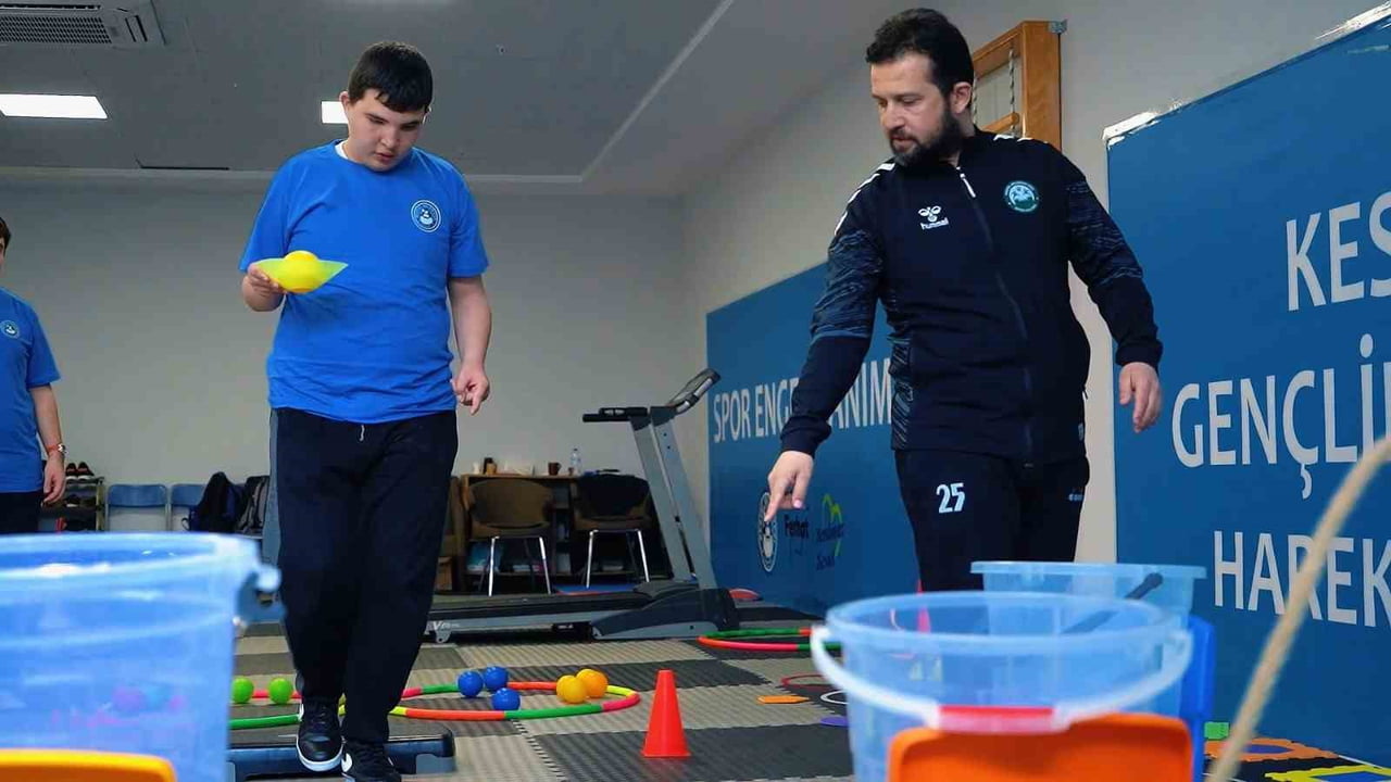 KESTEL BELEDİYESİ, ÖZEL ÇOCUKLARA YÖNELİK YÜRÜTTÜĞÜ "ÖZEL ÇOCUKLAR HAREKET EĞİTİMİ BRANŞI"...