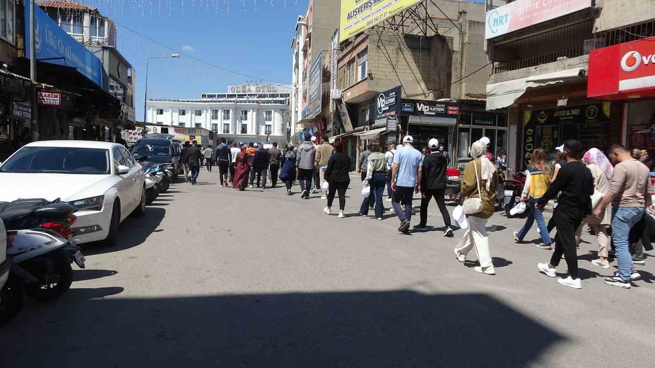 KİLİS’TE "SAĞLIK İÇİN HAREKET ET GÜNÜ" KAPSAMINDA YÜRÜYÜŞ DÜZENLENDİ