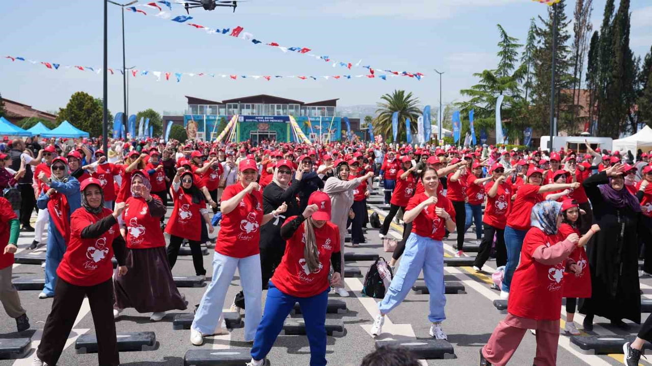 KOCAELİ BÜYÜKŞEHİR BELEDİYESİ TARAFINDAN ANNELER GÜNÜ’NDE İZMİT VİNSAN TESİSLERİ’NDE FAALİYETE...