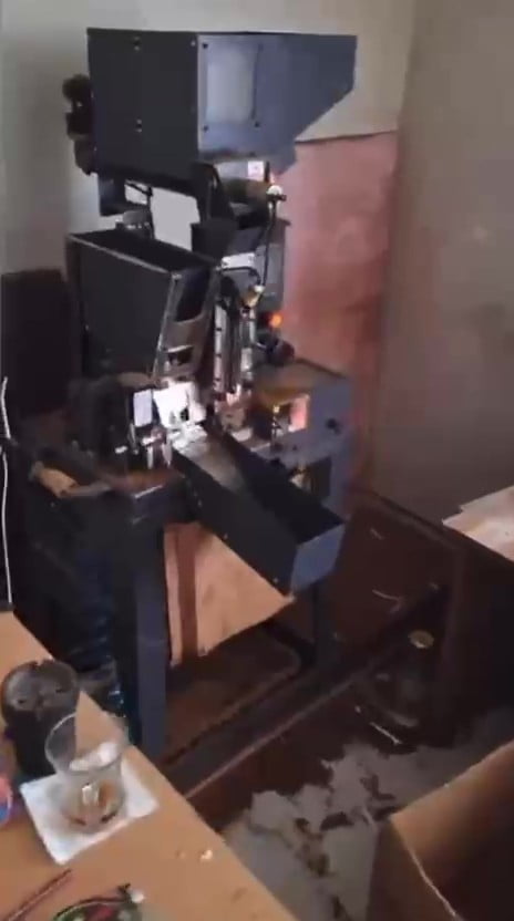 KOCAELİ’NİN DERİNCE İLÇESİNDE KAÇAK TÜTÜN ÜRÜNLERİNE YÖNELİK DÜZENLENEN OPERASYONDA ÇOK SAYIDA...
