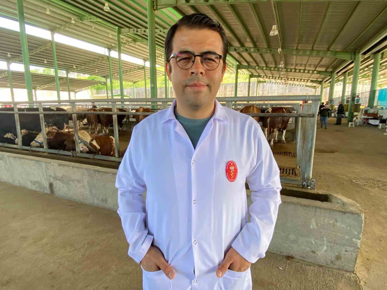 KOCAELİ VETERİNER HEKİMLERİ ODASI BAŞKANI MEHMET BOSTANCI, YAKLAŞAN KURBAN BAYRAMI ÖNCESİNDE...