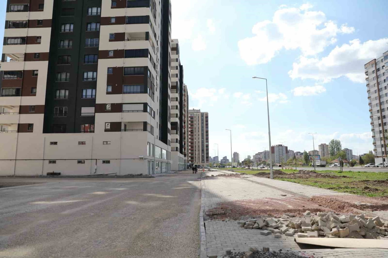 KOCASİNAN BELEDİYE BAŞKANI AHMET ÇOLAKBAYRAKDAR, KENTSEL DÖNÜŞÜM PROJESİ KAPSAMINDA DAHA MODERN...