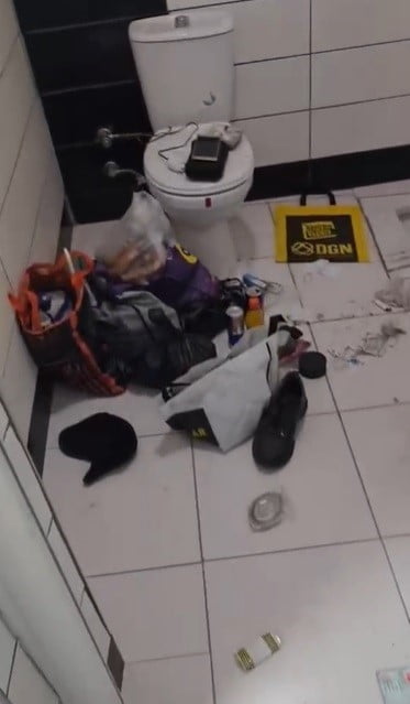 KONYA’DA HAKKINDA FARKLI SUÇLARDAN 15 YIL KESİNLEŞMİŞ HAPİS CEZASI BULUNAN Ö.G, POLİS EKİPLERİNİN...