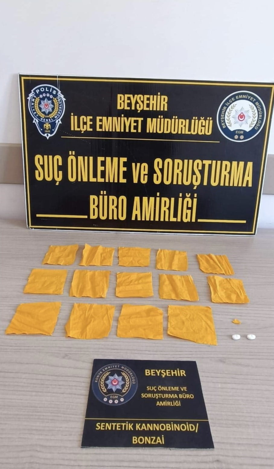 KONYA’NIN BEYŞEHİR İLÇESİNDE, BEYŞEHİR İLÇE EMNİYET MÜDÜRLÜĞÜ EKİPLERİNCE DÜZENLENEN UYUŞTURUCU...