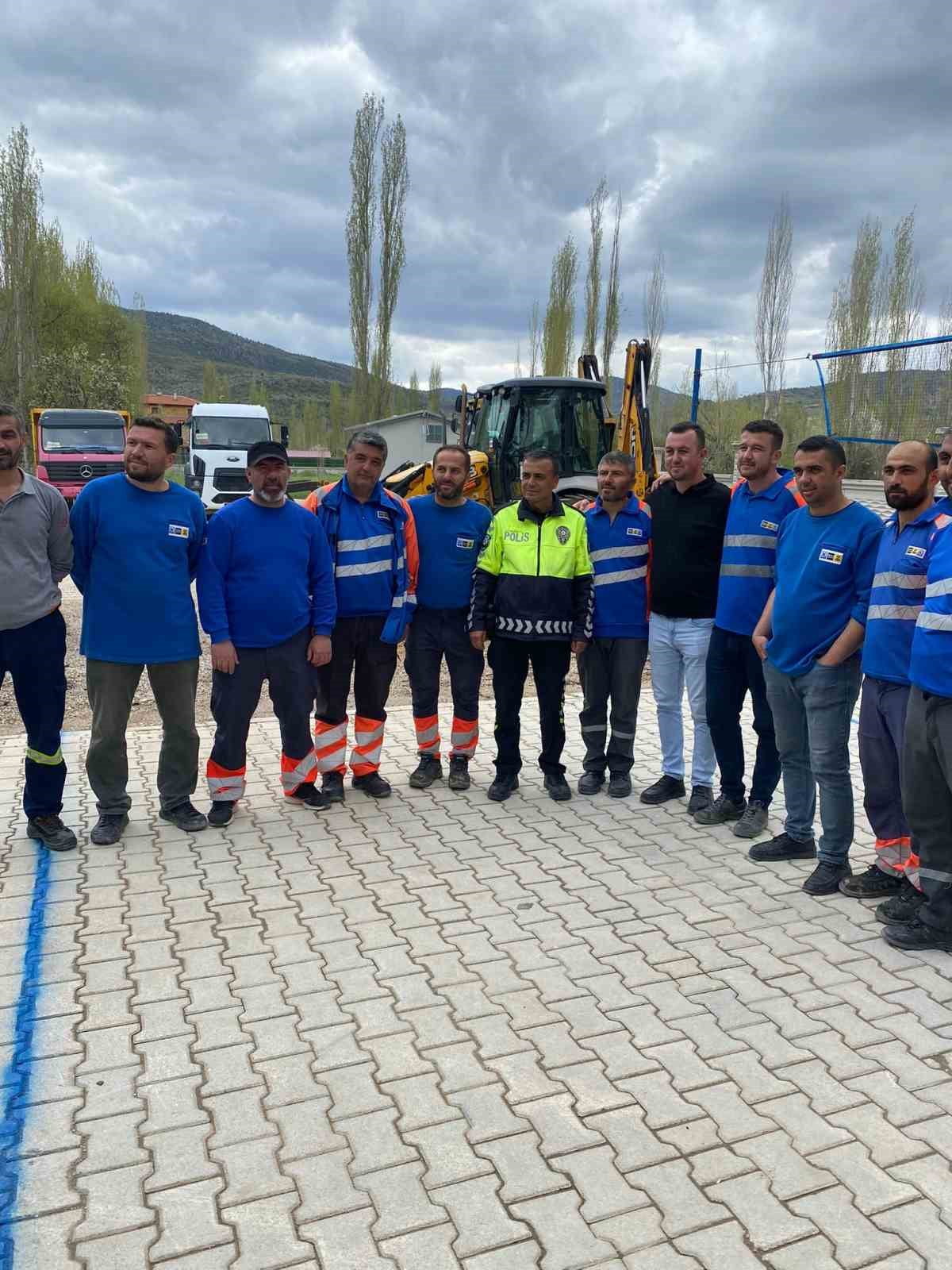 KONYA’NIN BOZKIR İLÇESİNDE KARAYOLU TRAFİK HAFTASI ETKİNLİKLERİ ÇERÇEVESİNDE KONYA SU VE...