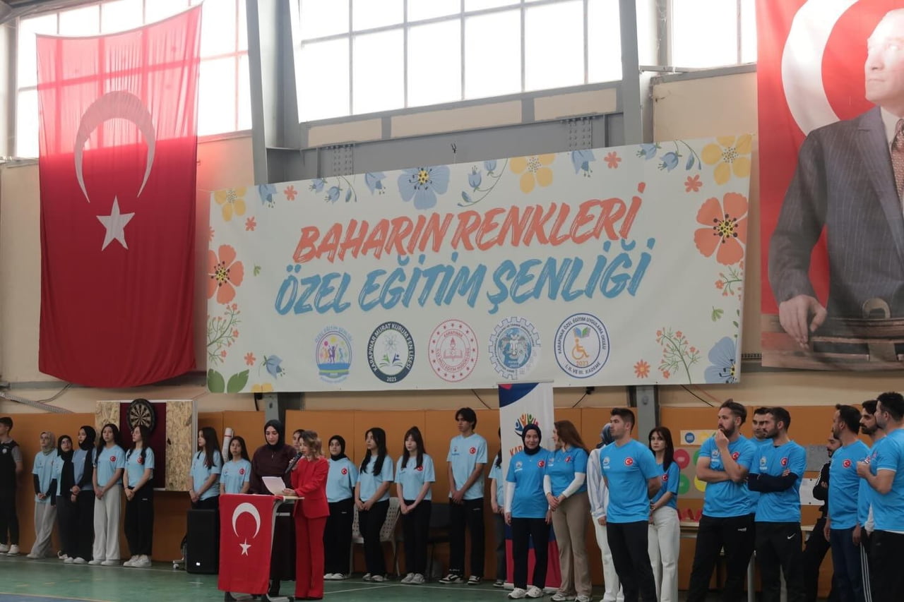 KONYA’NIN KARAPINAR İLÇESİNDE "BAHARIN RENKLERİ ÖZEL EĞİTİM ŞENLİĞİ" DÜZENLENDİ.