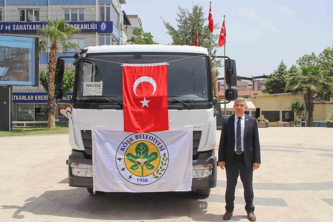 KÖŞK BELEDİYESİ, İLÇE GENELİNDEKİ TEMİZLİK HİZMETLERİNİN DAHA ETKİN VE HIZLI YÜRÜTÜLMESİ AMACIYLA...