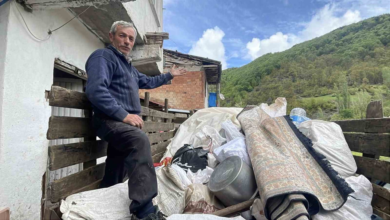 KÖY SAKİNİ DURSUN ÖZBEK