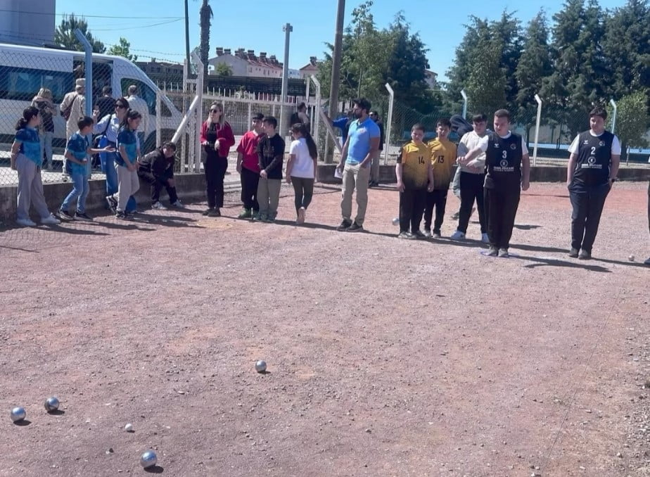 KÖYCEĞİZ ŞEYH ORTAOKULU ÖZEL ÖĞRENCİLERİ BOCCE TURNUVASI’NDA ŞAMPİYON OLDU