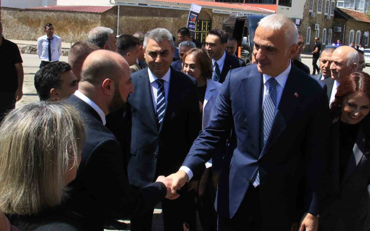 KÜLTÜR VE TURİZM BAKANI MEHMET NURİ ERSOY, MERSİN TÜRKİYE KÜLTÜR YOLU FESTİVALİ’NİN AÇILIŞINA...